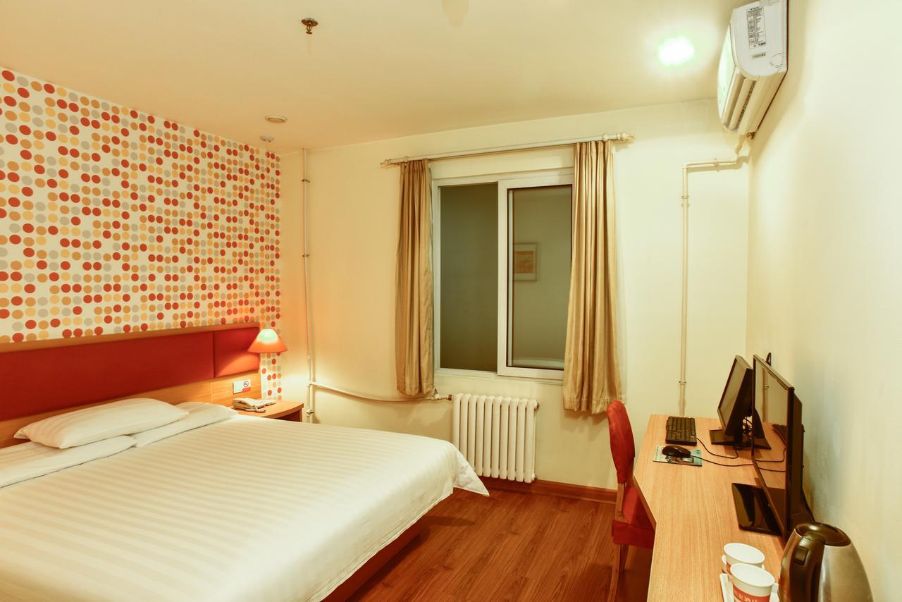 Home Inn St Sophia Cathedral Xinyibai 하얼빈 외부 사진